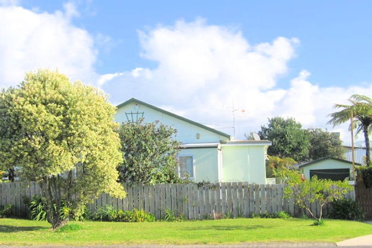 Photo of property in 307 Hetherington Road, Whangamata, 3620
