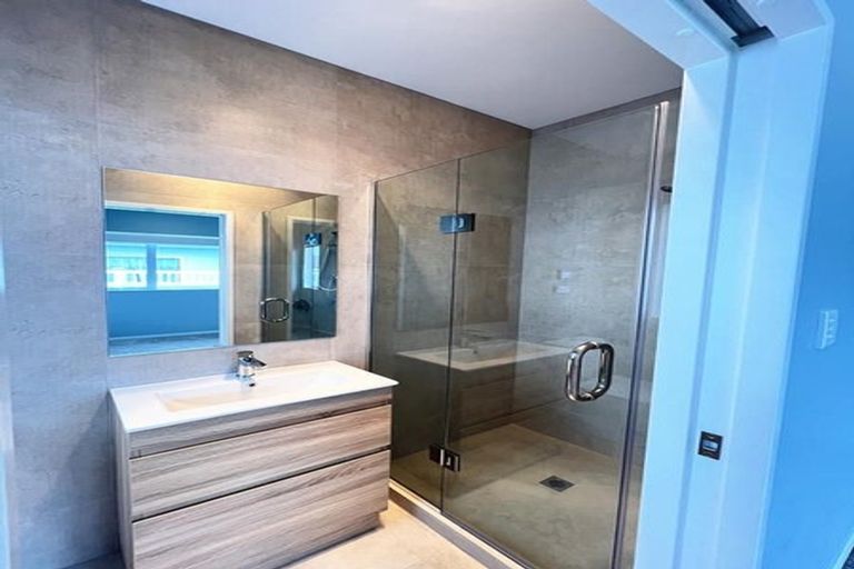 Photo of property in 40 Holcroft Street, Papakura, 2110