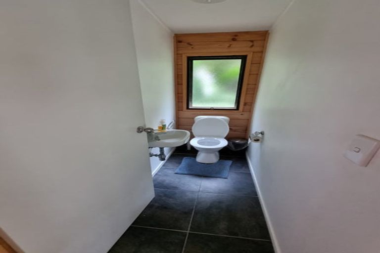 Photo of property in 5 Waihirere Drive, Tuateawa, Coromandel, 3583