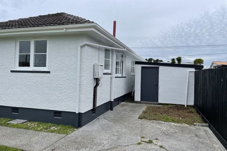 Photo of property in 396 Carrington Street, Upper Vogeltown, New Plymouth, 4310