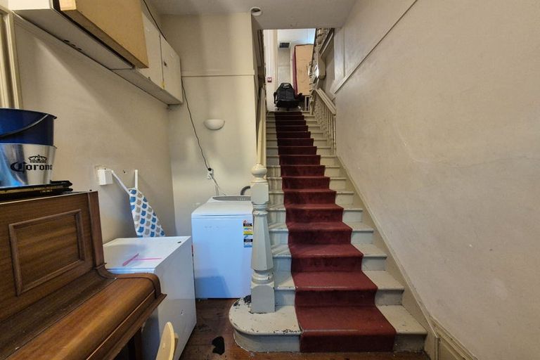 Photo of property in Gurney Nagle Bldg, 33 Vivian Street, Te Aro, Wellington, 6011