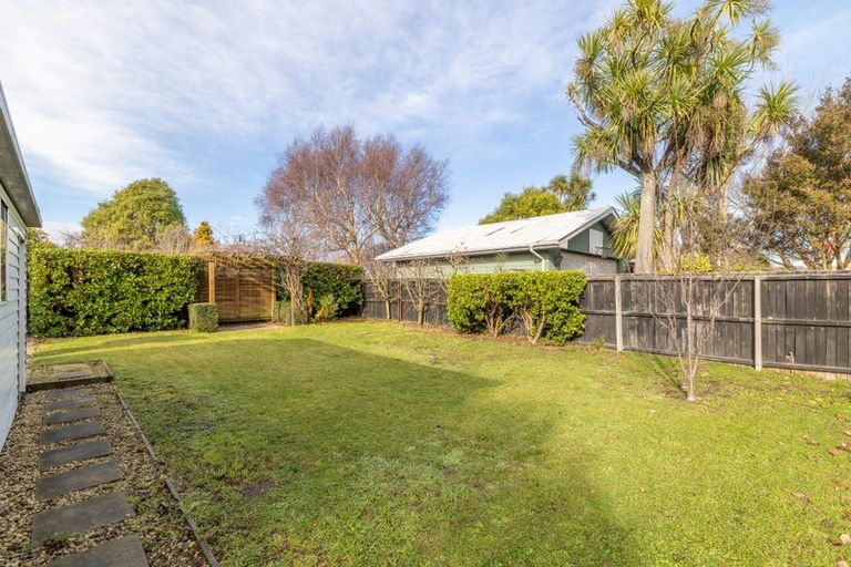 Photo of property in 40 Fovant Street, Russley, Christchurch, 8042