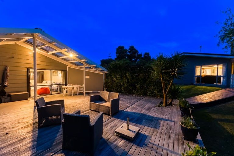 Photo of property in 49 Paetawa Road, Peka Peka, Waikanae, 5391