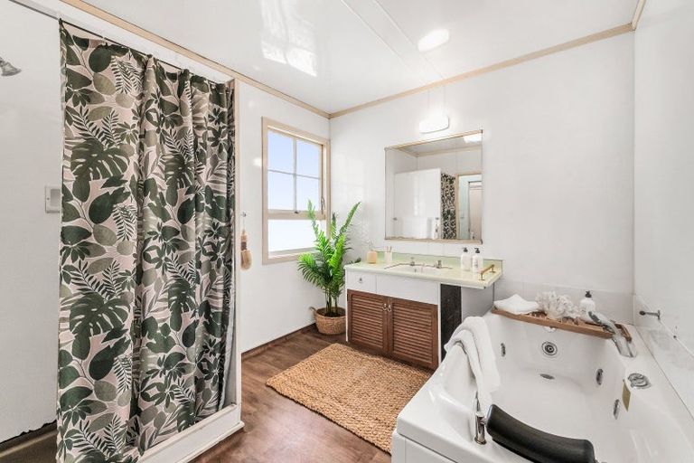 Photo of property in 83 Winchester Street, Merivale, Christchurch, 8014