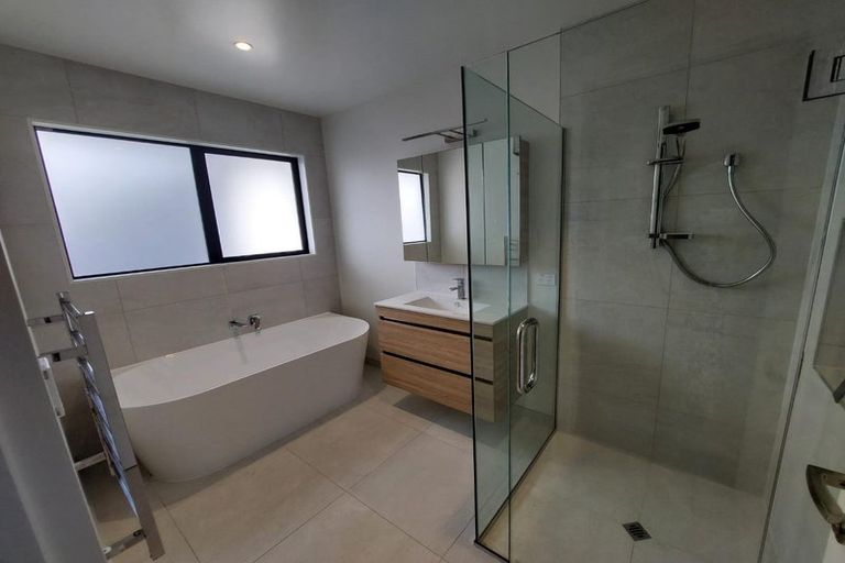 Photo of property in 17 Quarters Place, Halswell, Christchurch, 8025