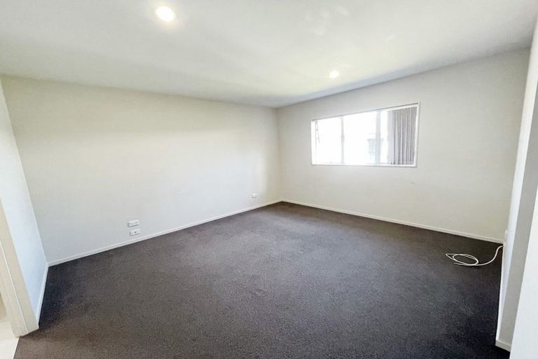 Photo of property in 3 Pipipi Crescent, Takanini, 2112
