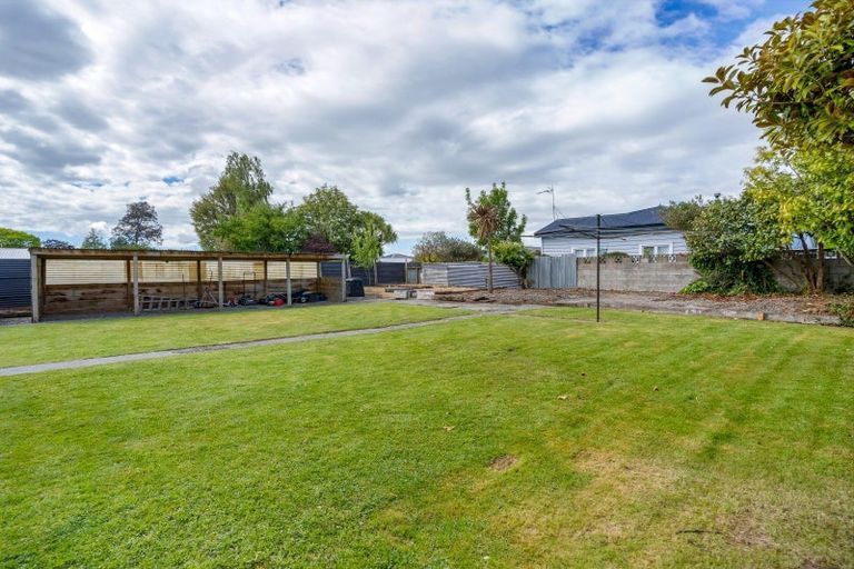 Photo of property in 33 Mary Street, Winton, 9720