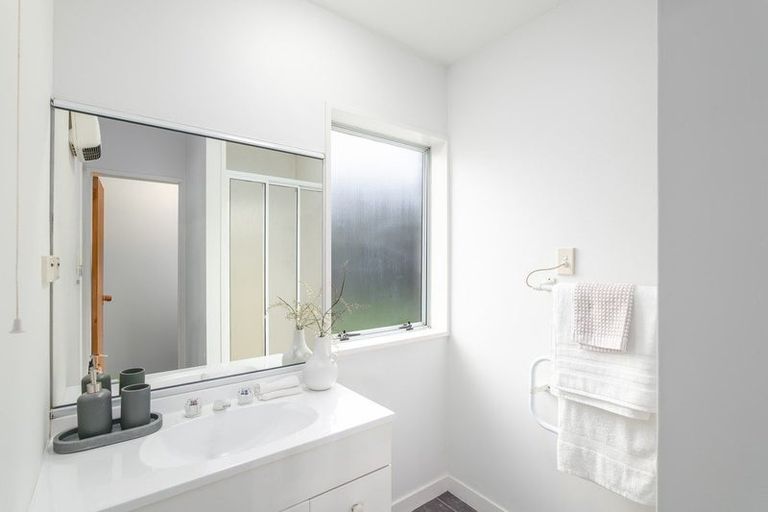 Photo of property in 18 Mendip Place, Casebrook, Christchurch, 8051