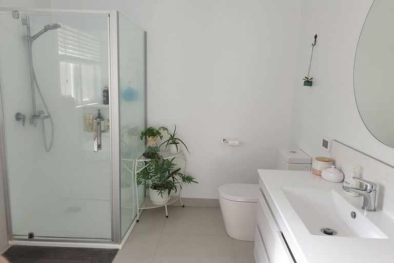 Photo of property in 38 Windsor Road, Maeroa, Hamilton, 3200