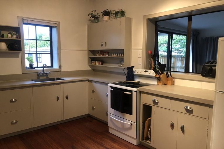 Photo of property in 33 Winsor Crescent, Spreydon, Christchurch, 8024