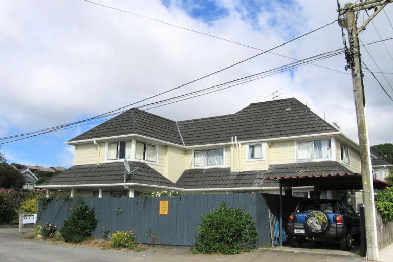 Photo of property in 20f Palm Grove, Berhampore, Wellington, 6023