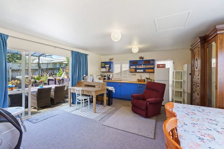 Photo of property in 19 Dixie Street, Te Horo Beach, Otaki, 5581