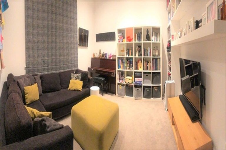 Photo of property in 92 Coromandel Street, Newtown, Wellington, 6021