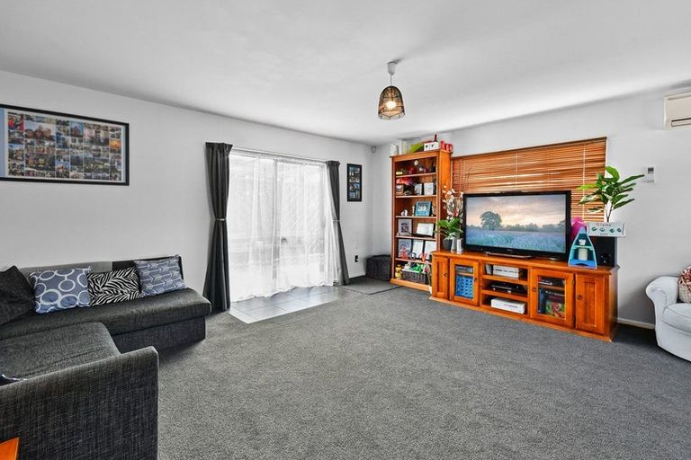 Photo of property in 44 Hooper Avenue, Pukekohe, 2120