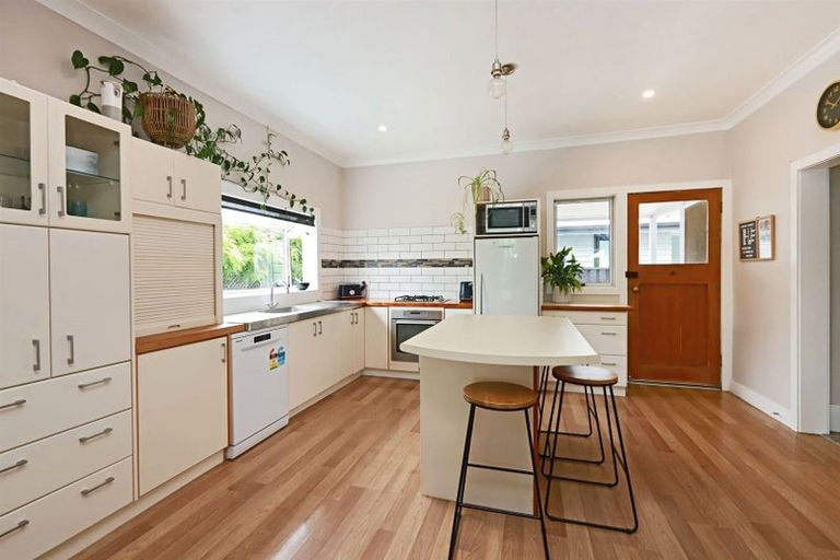 Photo of property in 701 Willowpark Road South, Akina, Hastings, 4122