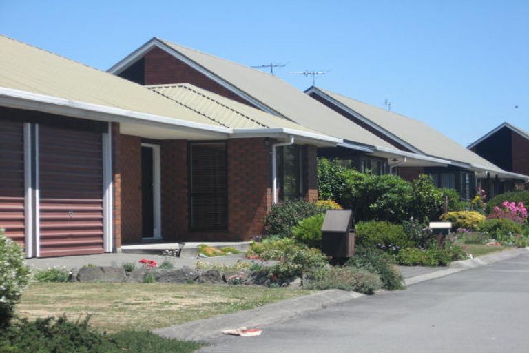 Photo of property in Carmichael Courts, 2/14 Wharenui Road, Upper Riccarton, Christchurch, 8041