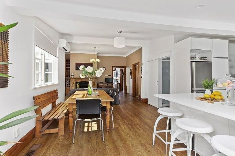 Photo of property in 30 Mills Road, Brooklyn, Wellington, 6021