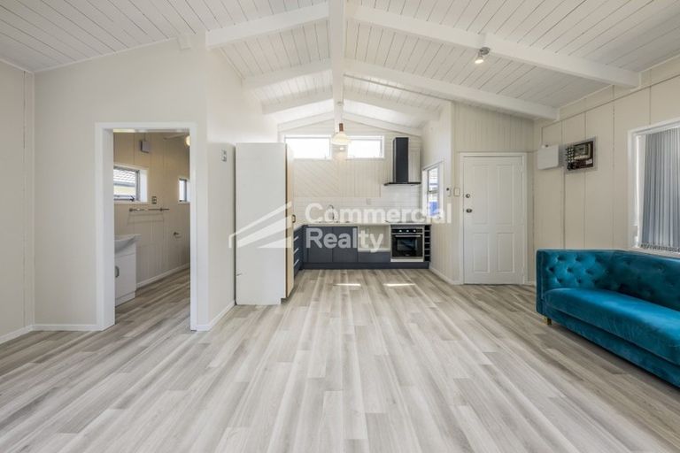 Photo of property in 39 Walters Road, Takanini, 2112