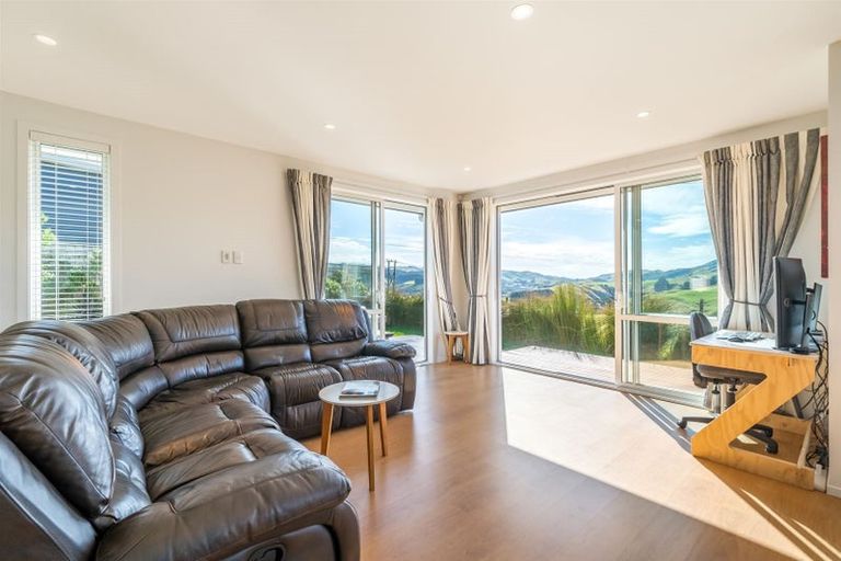 Photo of property in 46 Mo Street, Camborne, Porirua, 5026