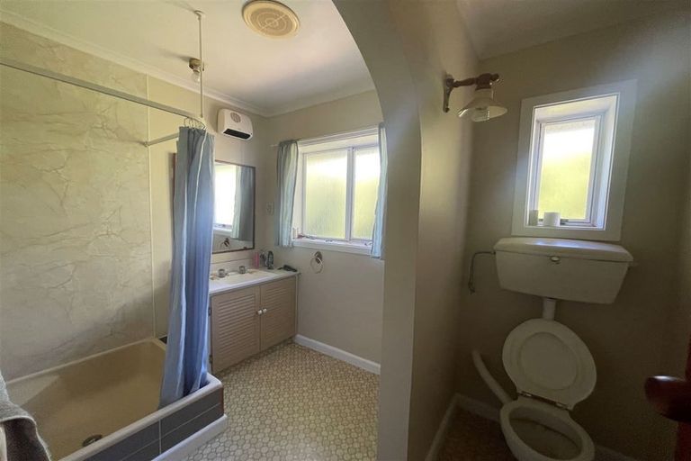 Photo of property in 5 Greenfield Place, Mairehau, Christchurch, 8052