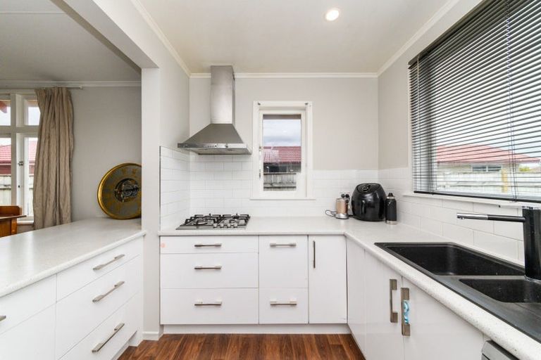 Photo of property in 54 Roy Street, Palmerston North, 4410