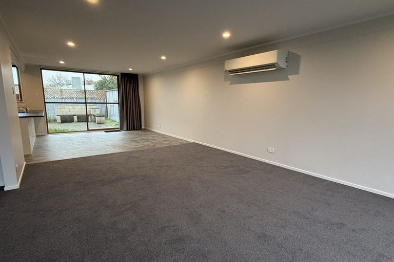 Photo of property in 27 Skerrett Crescent, Tamatea, Napier, 4112