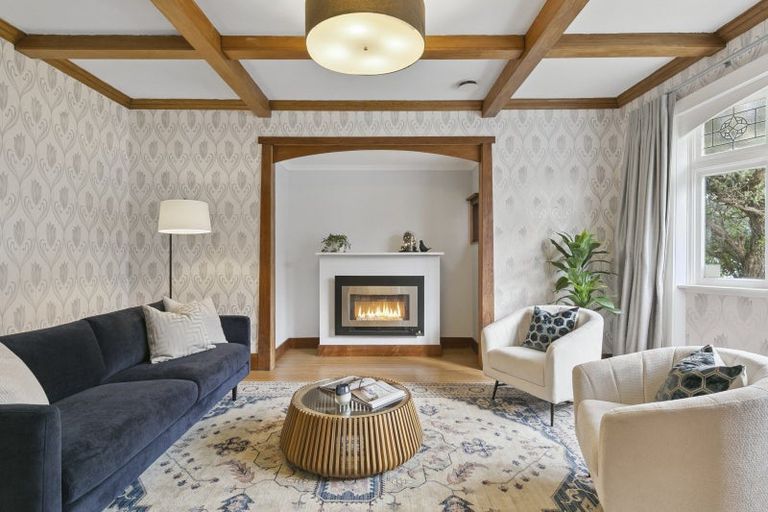 Photo of property in 255 The Parade, Island Bay, Wellington, 6023