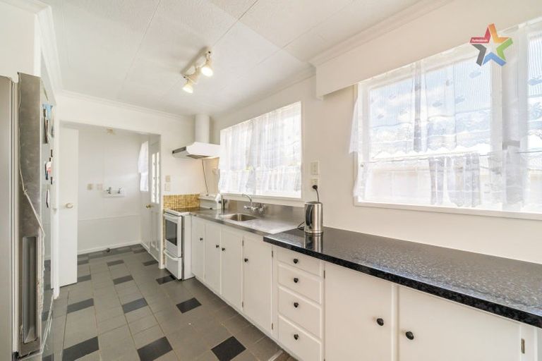 Photo of property in 20 Manurewa Grove, Wainuiomata, Lower Hutt, 5014