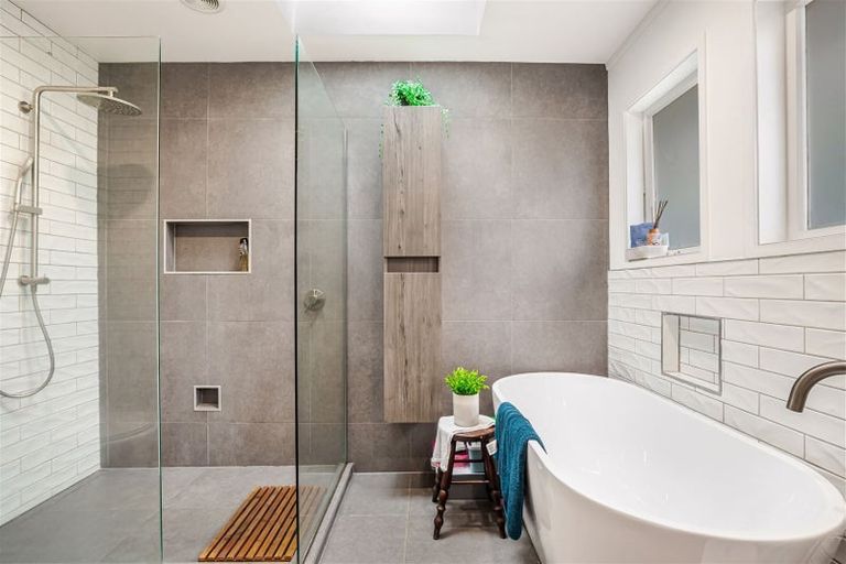 Photo of property in 307 Huia Road, Titirangi, Auckland, 0604