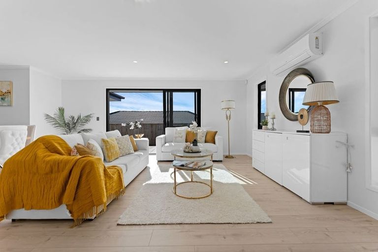 Photo of property in 11 Dolcetto Place, Pokeno, 2402