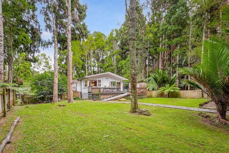 Photo of property in 307 Huia Road, Titirangi, Auckland, 0604