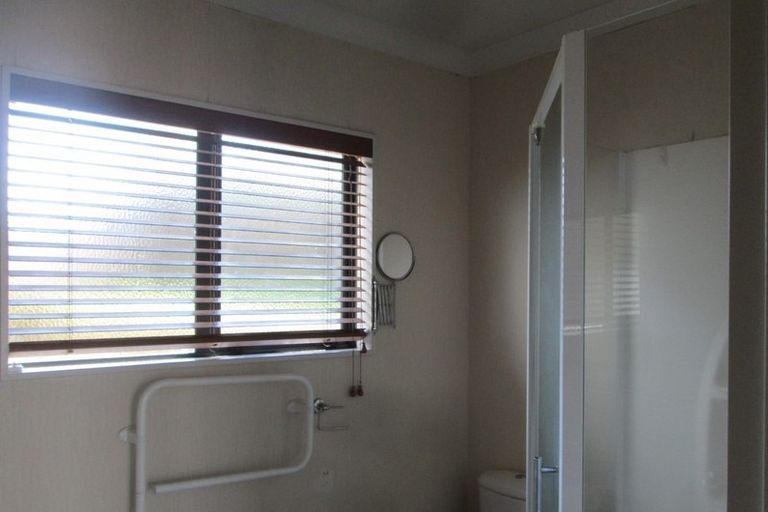 Photo of property in 48 Farnborough Drive, Nawton, Hamilton, 3200