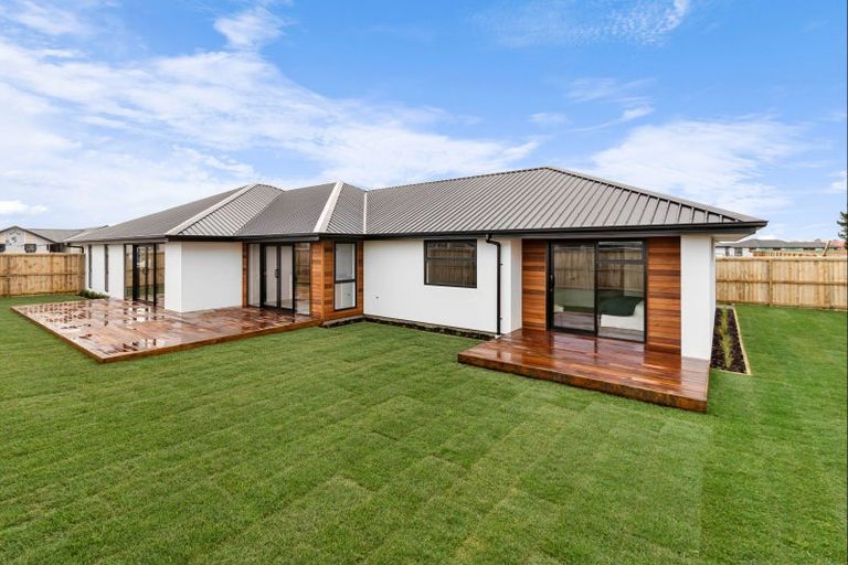 Photo of property in 100 Ed Hillary Drive, Rolleston, 7615