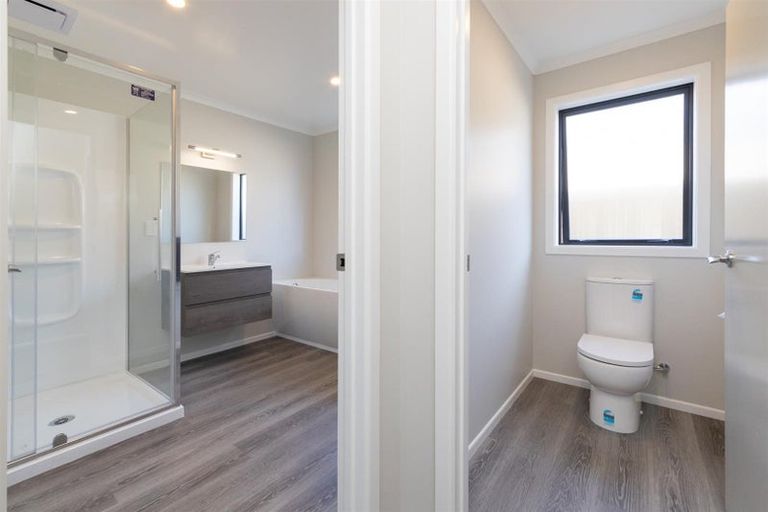 Photo of property in 10 Oldfield Lane, Marton, 4710