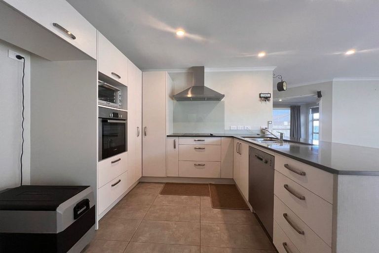 Photo of property in 16 Makatiti Street, Pukekohe, 2120