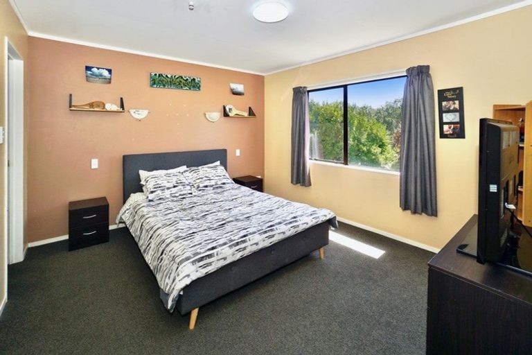 Photo of property in 10 Muir Place, Te Puke, 3119