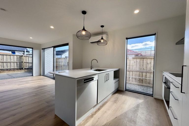 Photo of property in 8a Privet Way, Rolleston, 7614