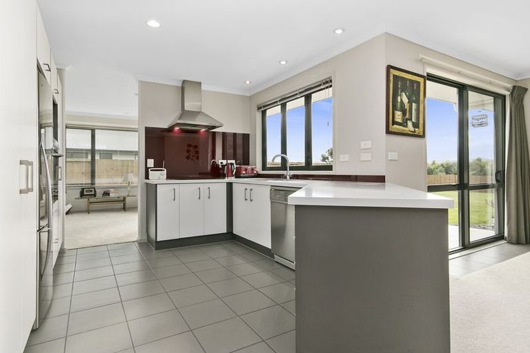 Photo of property in 13 Soma Place, Cambridge, 3434