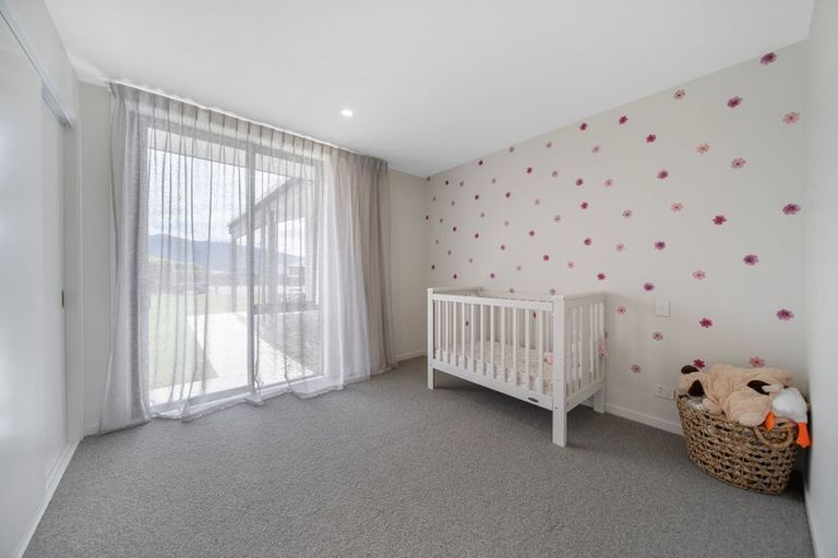 Photo of property in 49 Pukutahi Drive, Te Anau, 9600