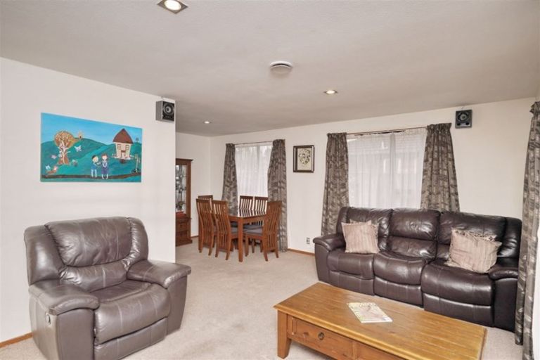 Photo of property in 48 Shannon Place, Belfast, Christchurch, 8051