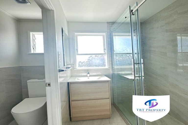 Photo of property in 25 Flat Bush Road, Otara, Auckland, 2023