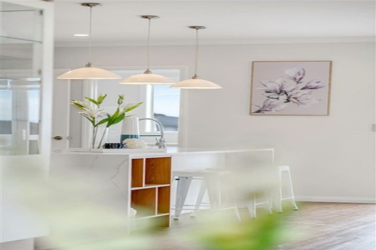 Photo of property in 7 Drover Close, Flat Bush, Auckland, 2019
