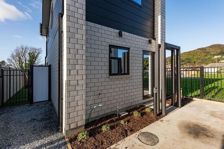 Photo of property in 7/182 Cambridge Terrace, Fairfield, Lower Hutt, 5011