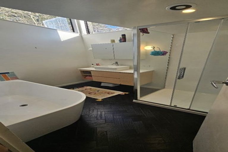 Photo of property in 45a Wallace Place, Westown, New Plymouth, 4310