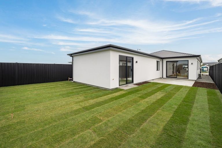 Photo of property in 34 Mcgarry Drive, Kaiapoi, 7630