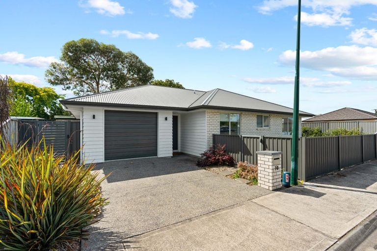 Photo of property in 10 John Mcdonald Mews, Masterton, 5810