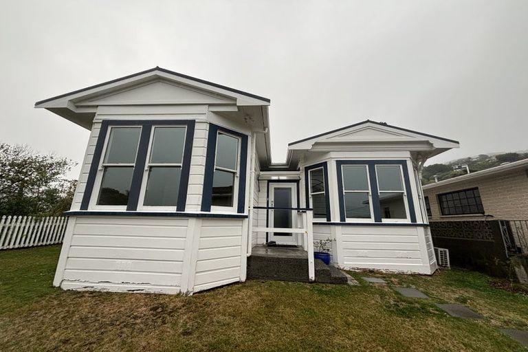 Photo of property in 68 Beauchamp Street, Karori, Wellington, 6012