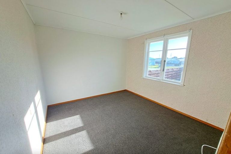 Photo of property in 84 Ngamotu Road, Spotswood, New Plymouth, 4310