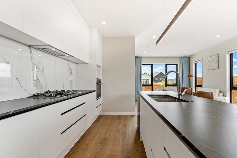 Photo of property in 51 Ta Moko Drive, Gulf Harbour, 0930