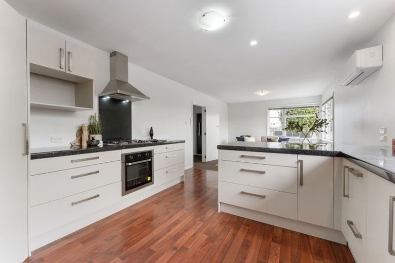 Photo of property in 292 Westminster Street, Mairehau, Christchurch, 8013